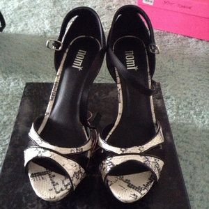 Black and white Nomi heels